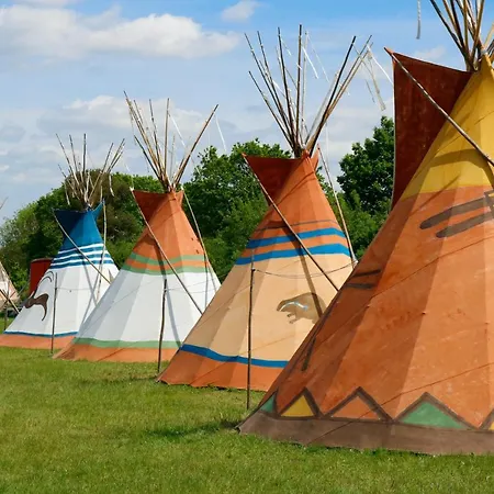 Campsite Tipidorf Im Klax Natur- Und Umweltcamp *